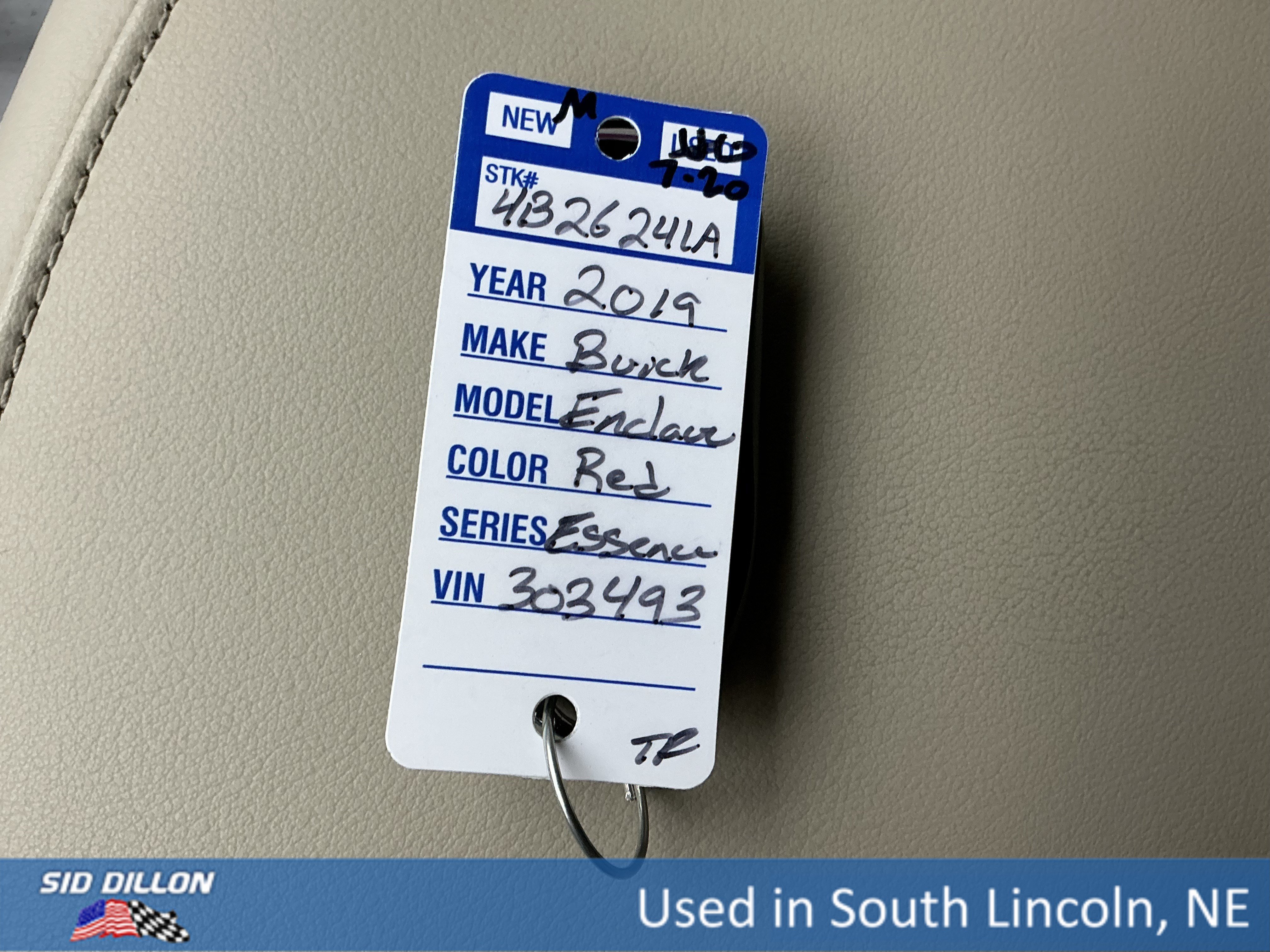 Used 2019 Red Quartz Tintcoat Buick Essence image 8
