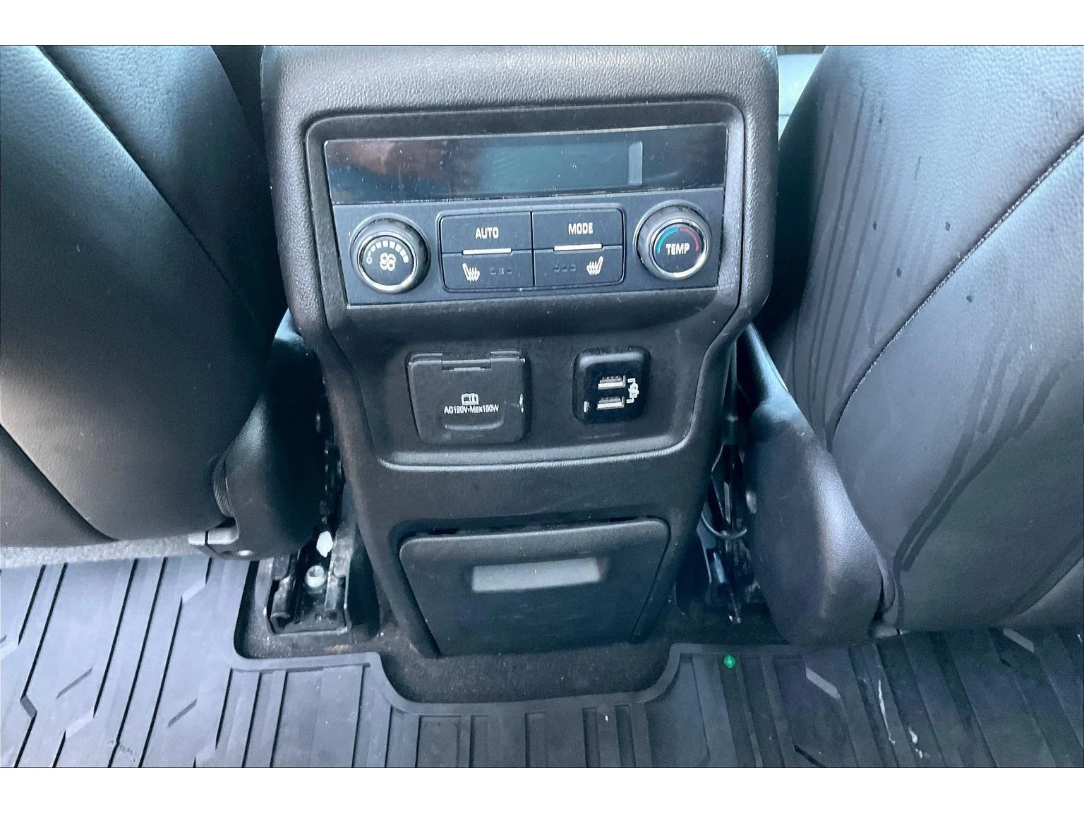 Used 2018 WHITE FROST TRICOAT GMC SLT image 24