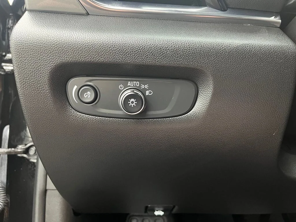 Used 2023 Black Chevrolet LT Leather image 32