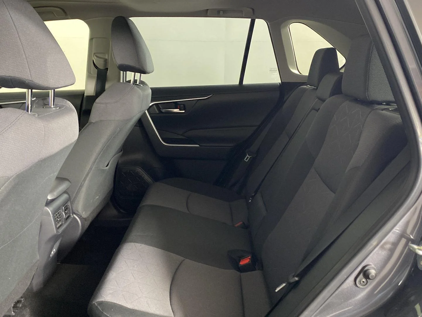 Used 2024 Magnetic Gray Metallic Toyota XLE image 24