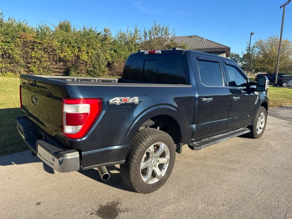 Used 2021 Blue Ford Lariat image 13