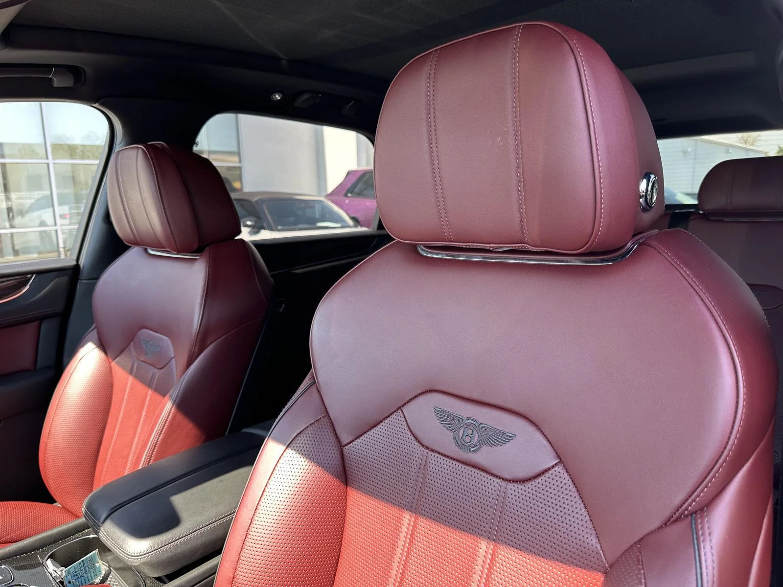 Certified Used 2022  Bentley V8 image 13