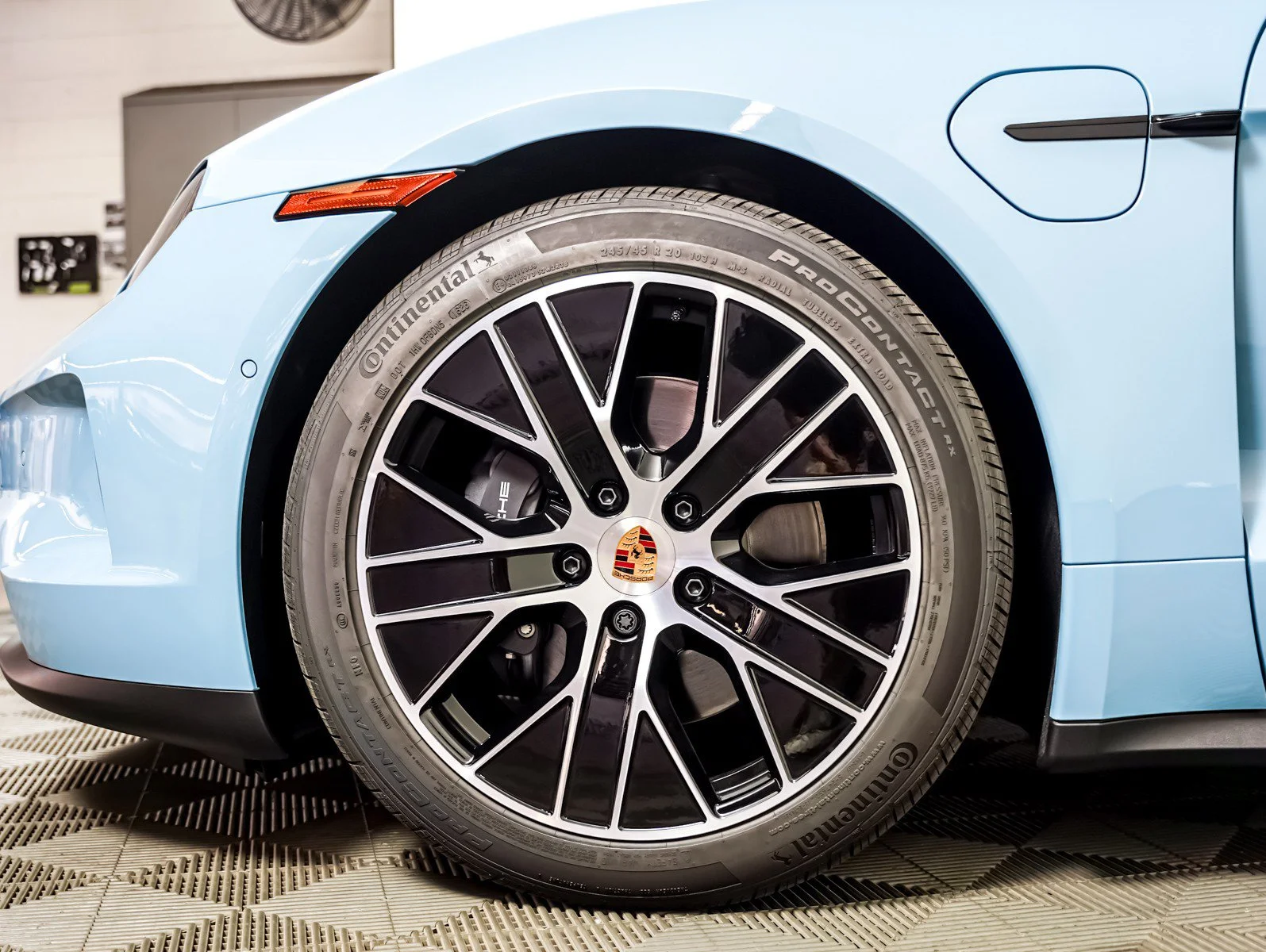 New 2026 FROZEN BLUE Porsche  image 13