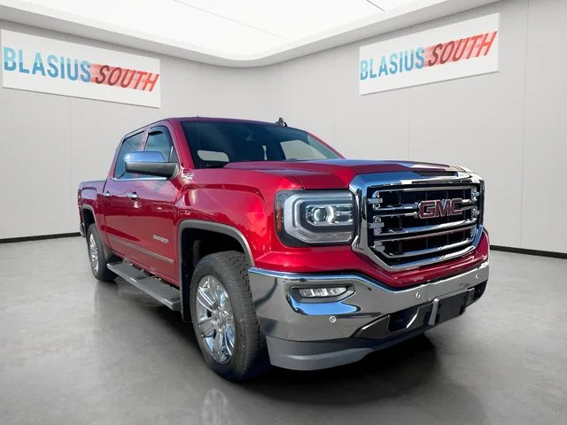 Used 2018 Red GMC SLT image 1