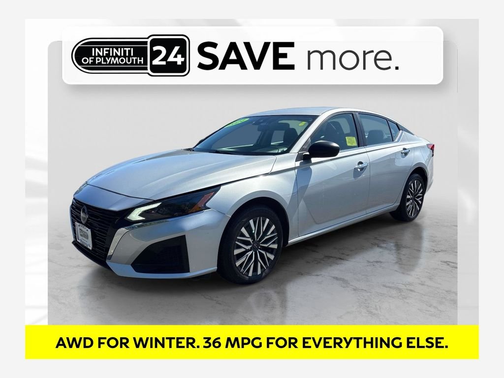 Used 2024 Silver Nissan 2.5 SV image 1