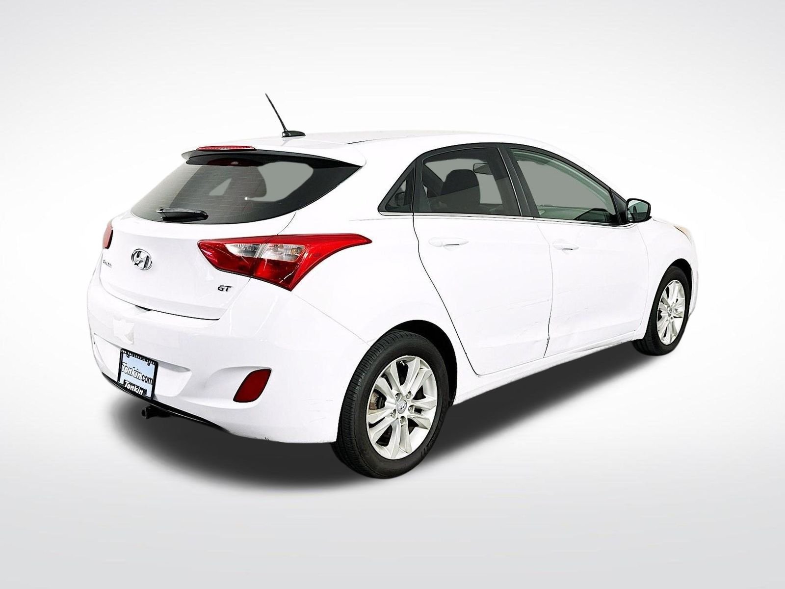 Used 2014 Monaco White Hyundai Base image 8