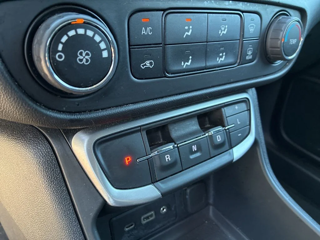 Used 2024 Black GMC SLE image 15