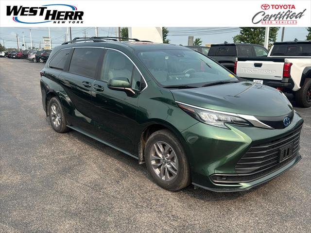 2025 Toyota Sienna 