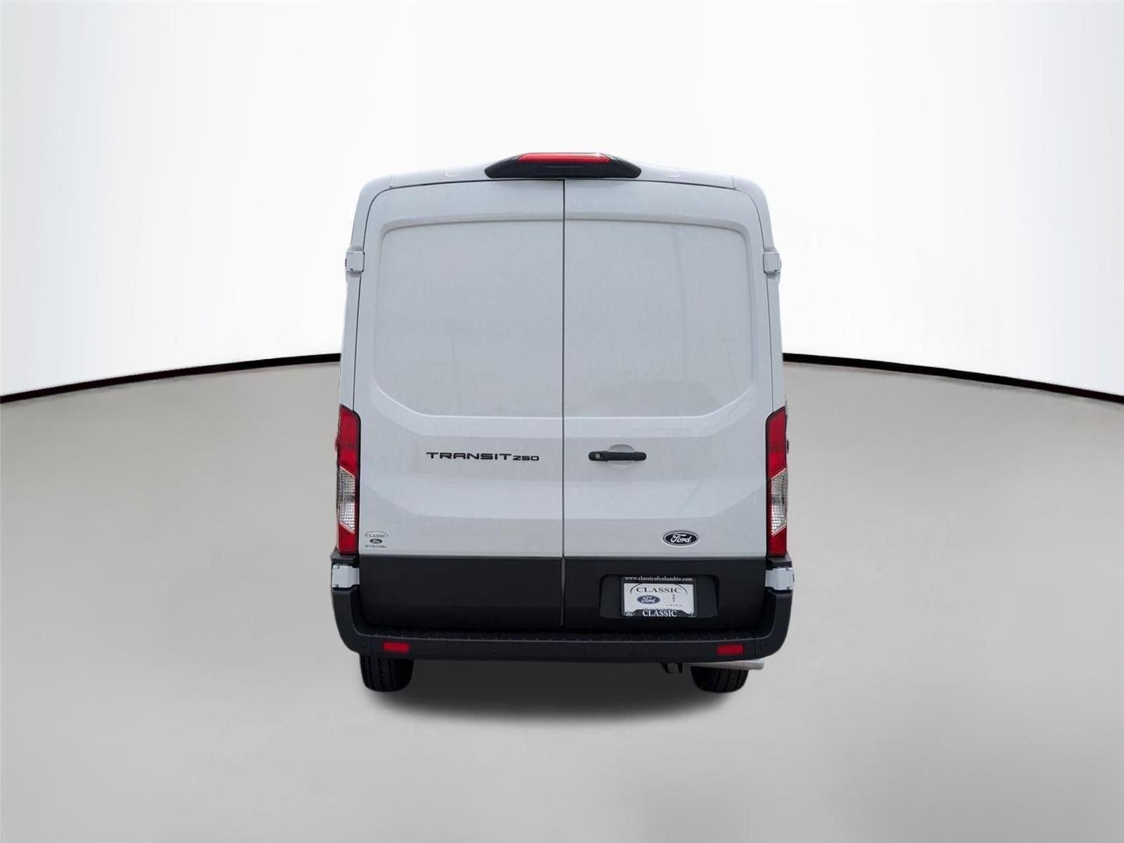New 2026 Oxford White Ford T250 image 6