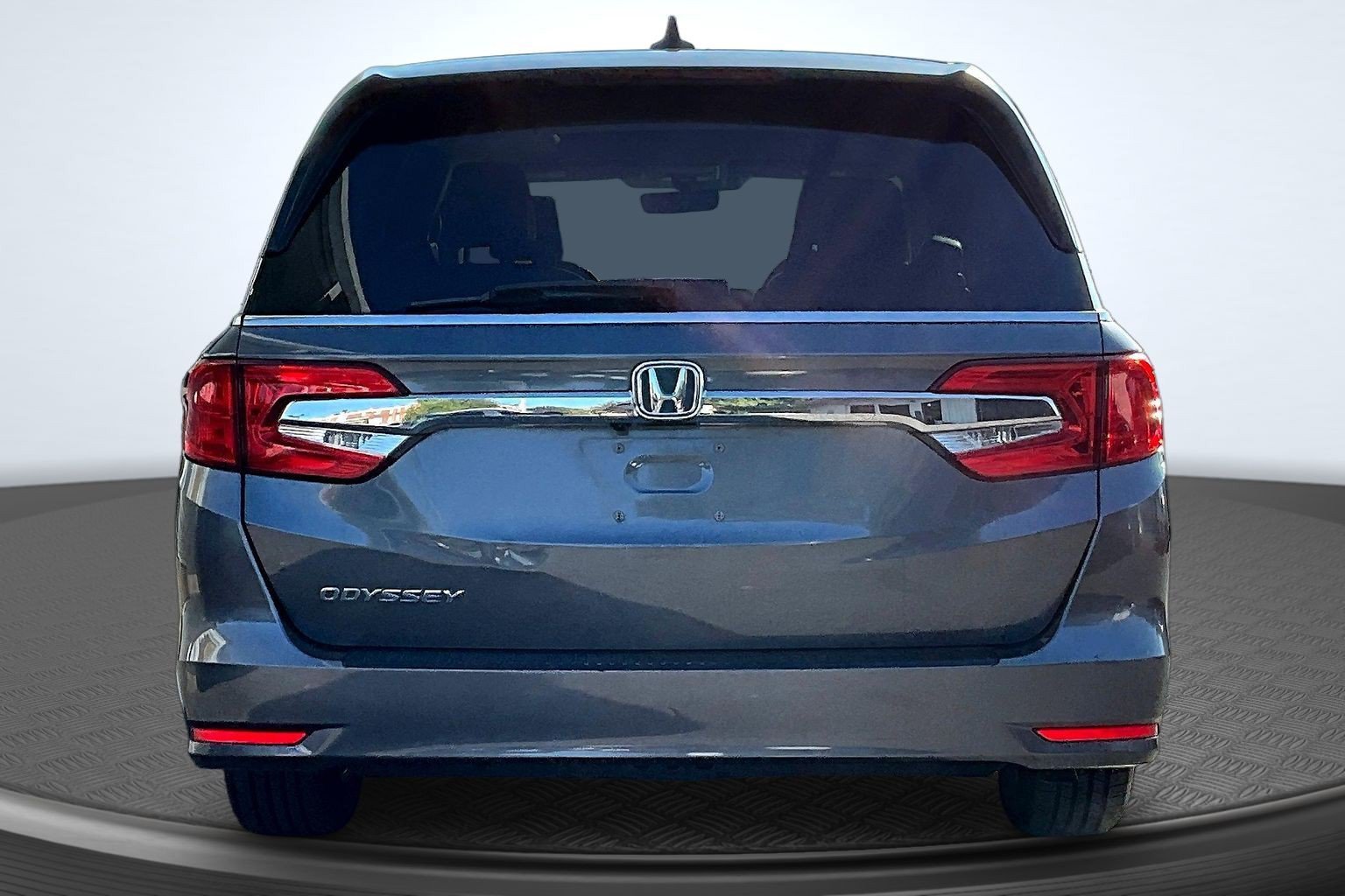 Used 2019 Gray Honda EX-L image 4