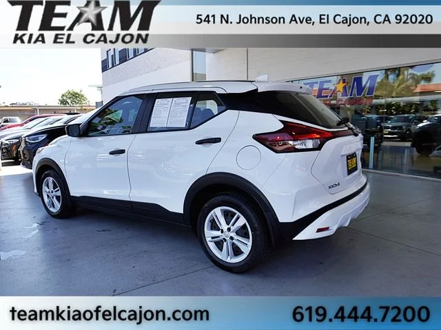 Used 2024 White Nissan S image 7