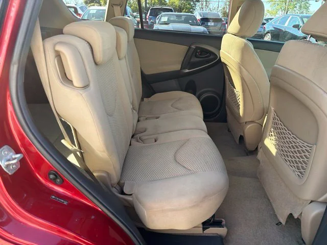 Used 2011 Red Toyota Base image 26