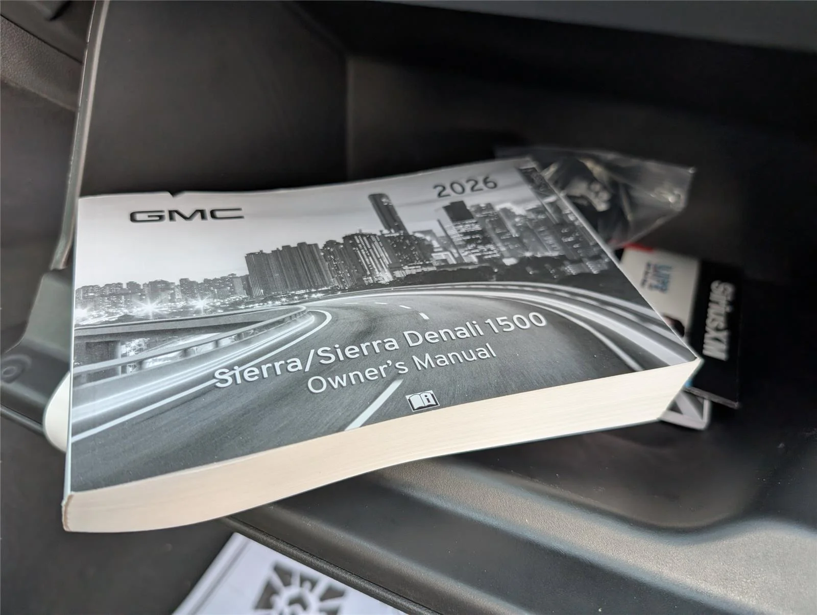 New 2026 Onyx Black GMC Elevation image 19