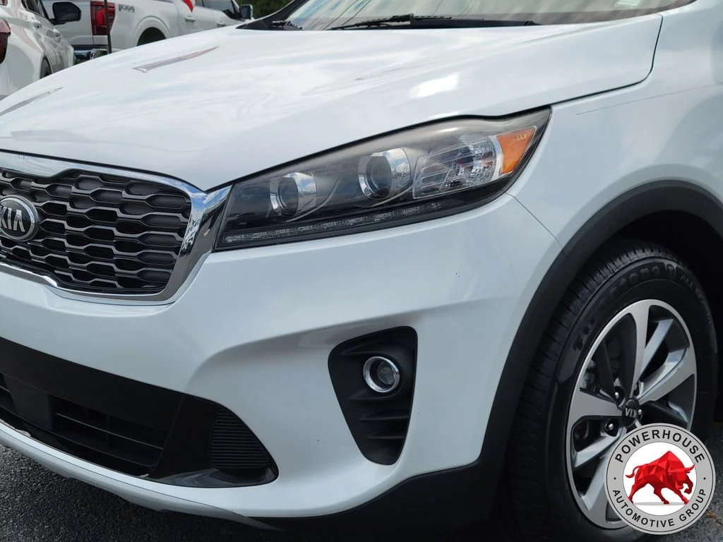 Used 2019 White Kia EX image 11