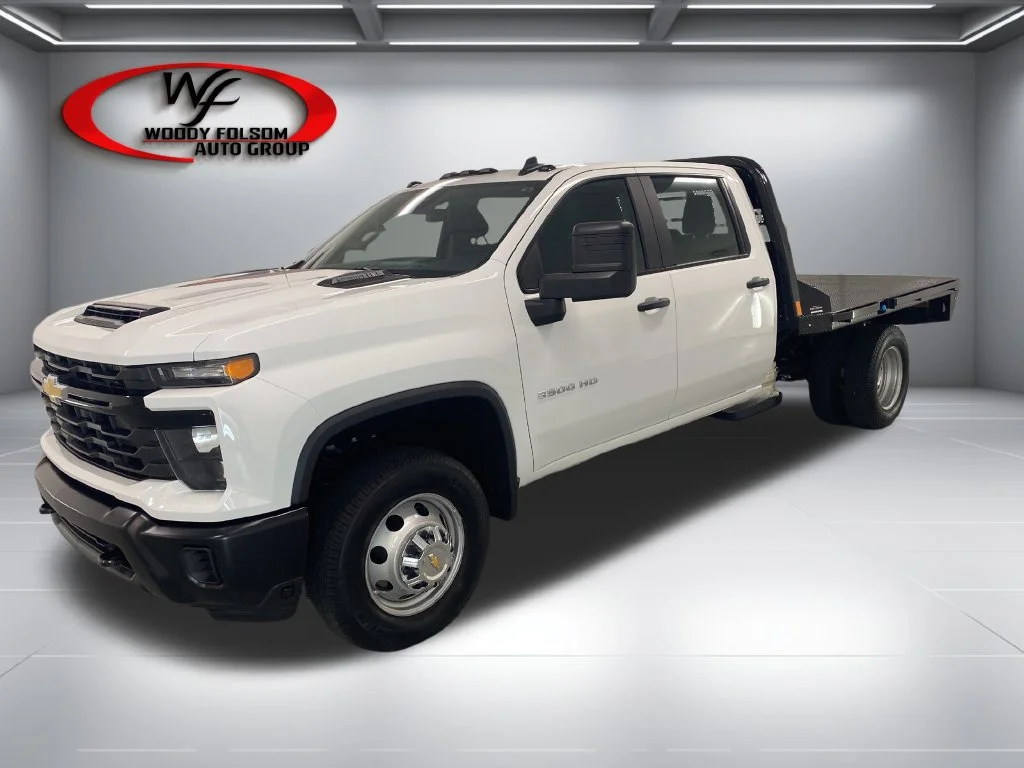 Used 2025 Summit White Chevrolet Work Truck image 2