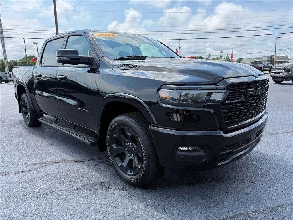 Used 2025 Diamond Black Crystal Pearlcoat RAM Big Horn/Lone Star image 2