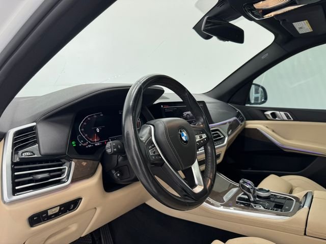 Used 2021 Alpine White BMW sDrive40i image 39