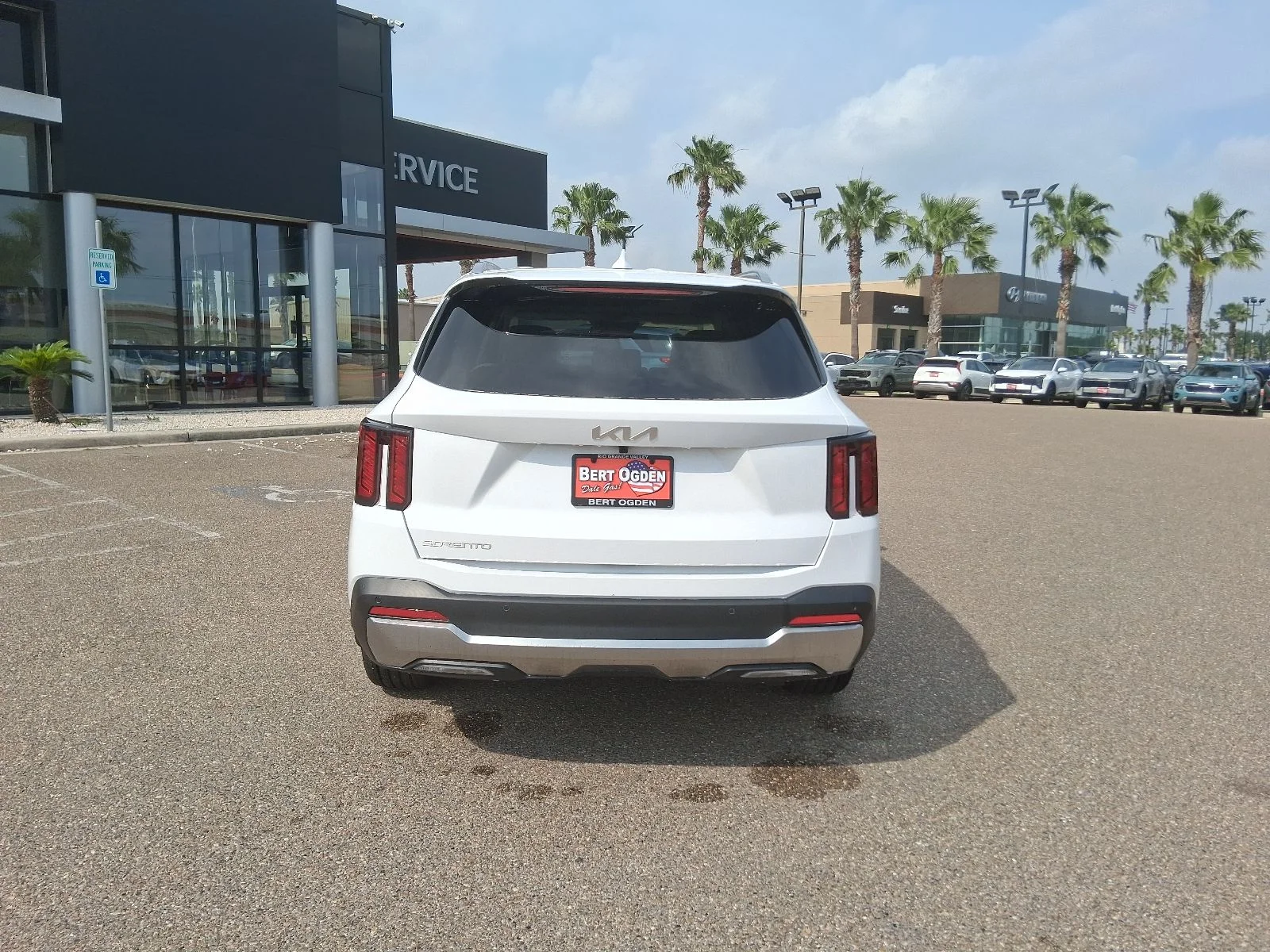 New 2026 White Kia EX image 5