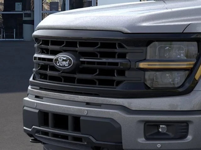 New 2026 Carbonized Gray Metallic Ford XLT image 17