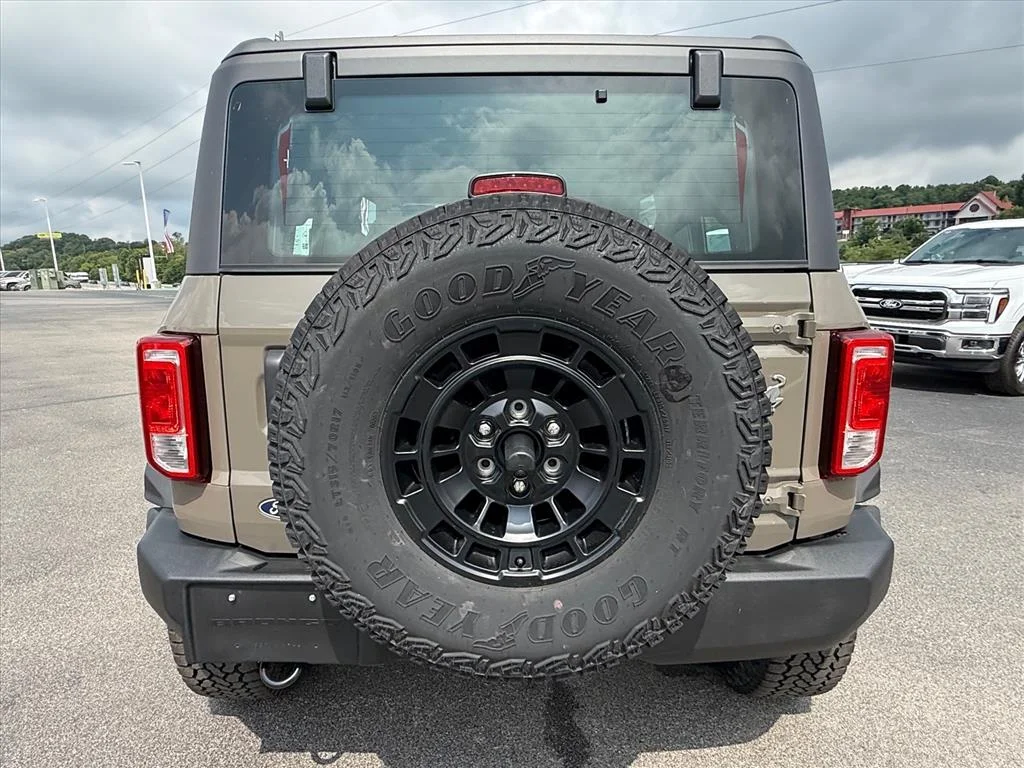 New 2026 Marsh Gray Ford Base image 5