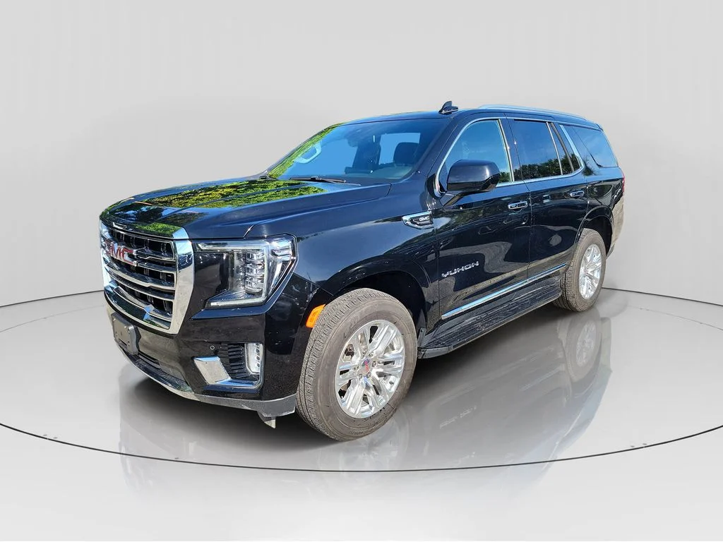 Used 2024 Black GMC SLT image 3