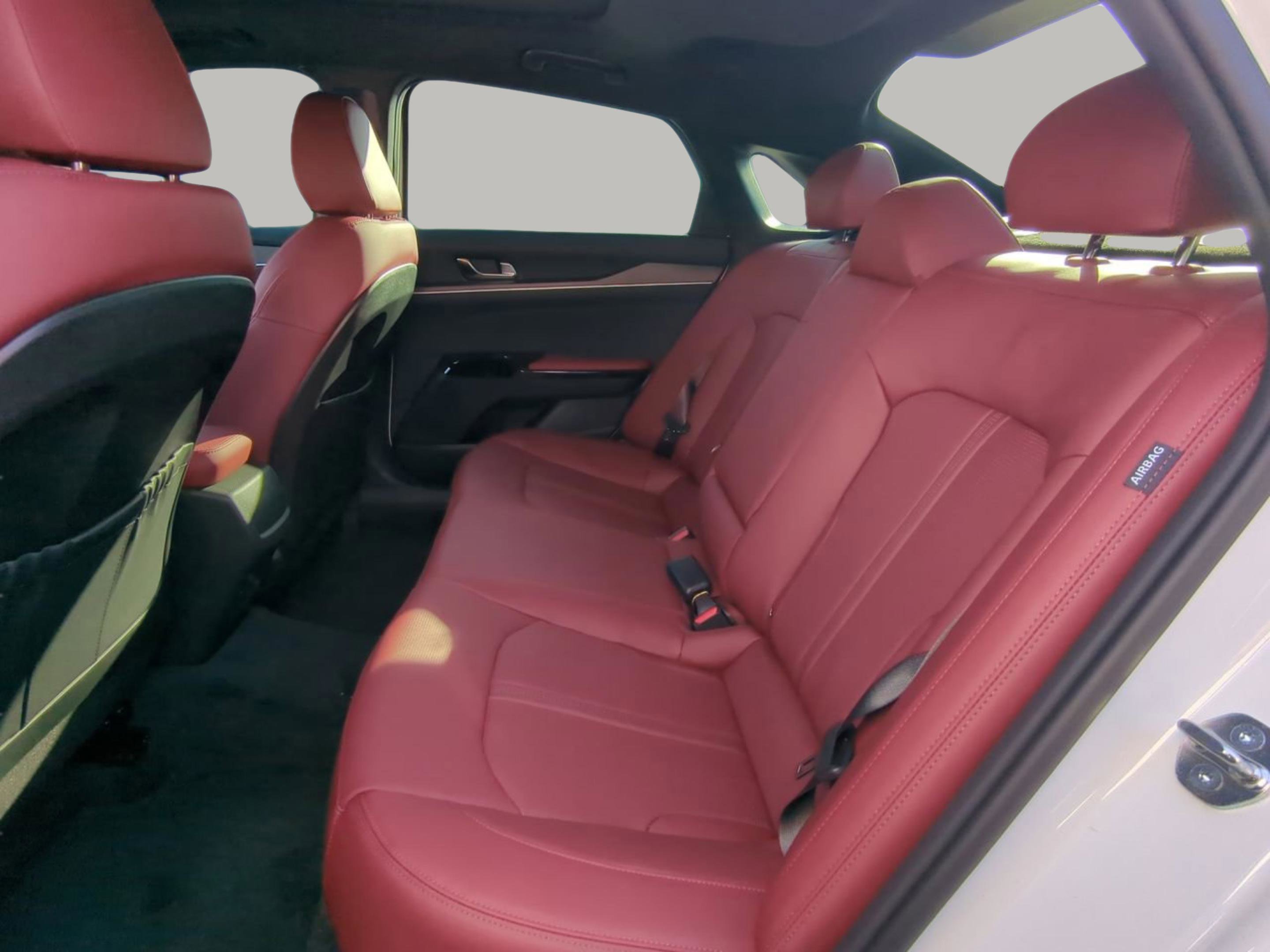 New 2026 Snow White Pearl Kia GT-Line image 16
