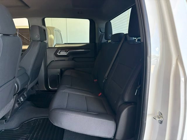 New 2026 Summit White GMC SLE image 17