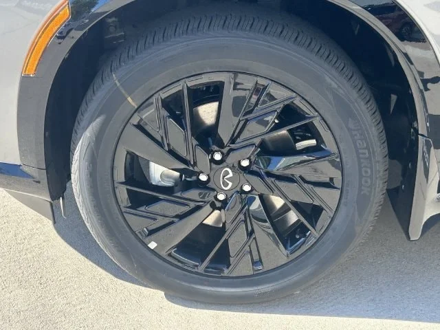 New 2027 GRAPHITE SHADOW INFINITI Sport AWD image 10