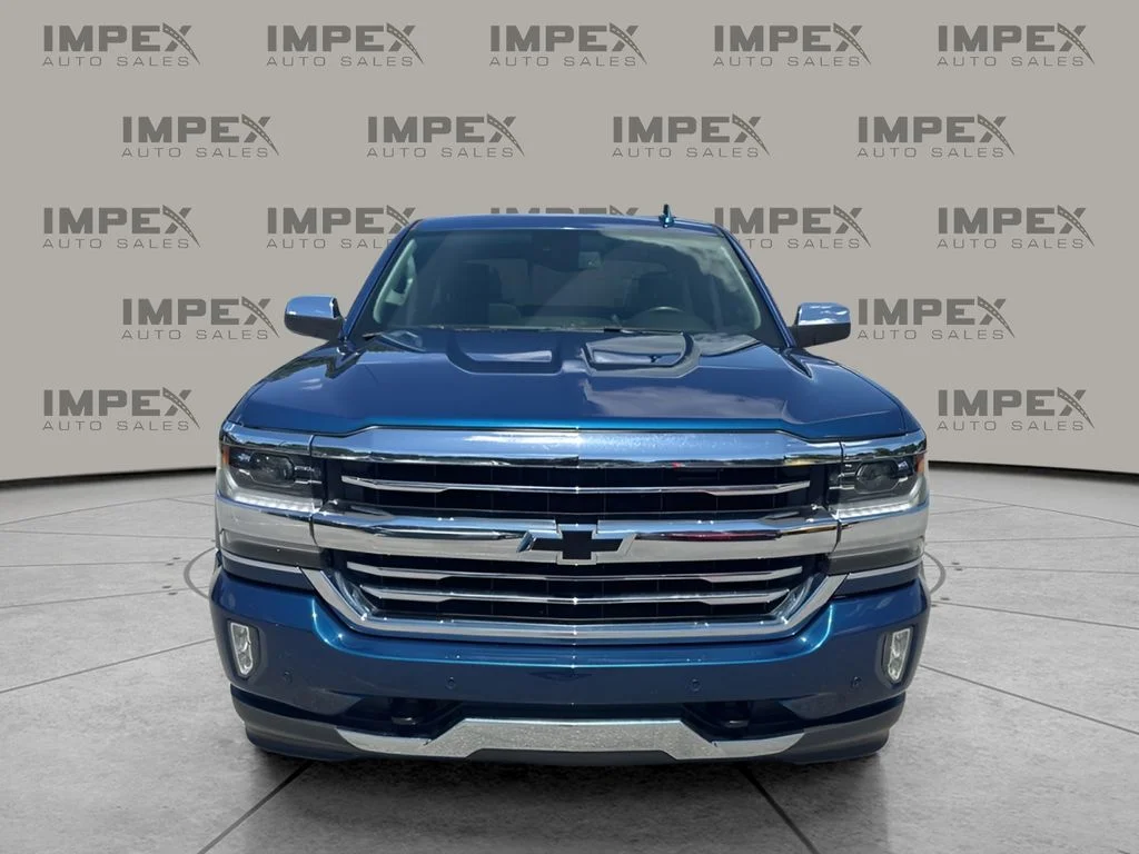 Used 2018 Blue Chevrolet High Country image 8