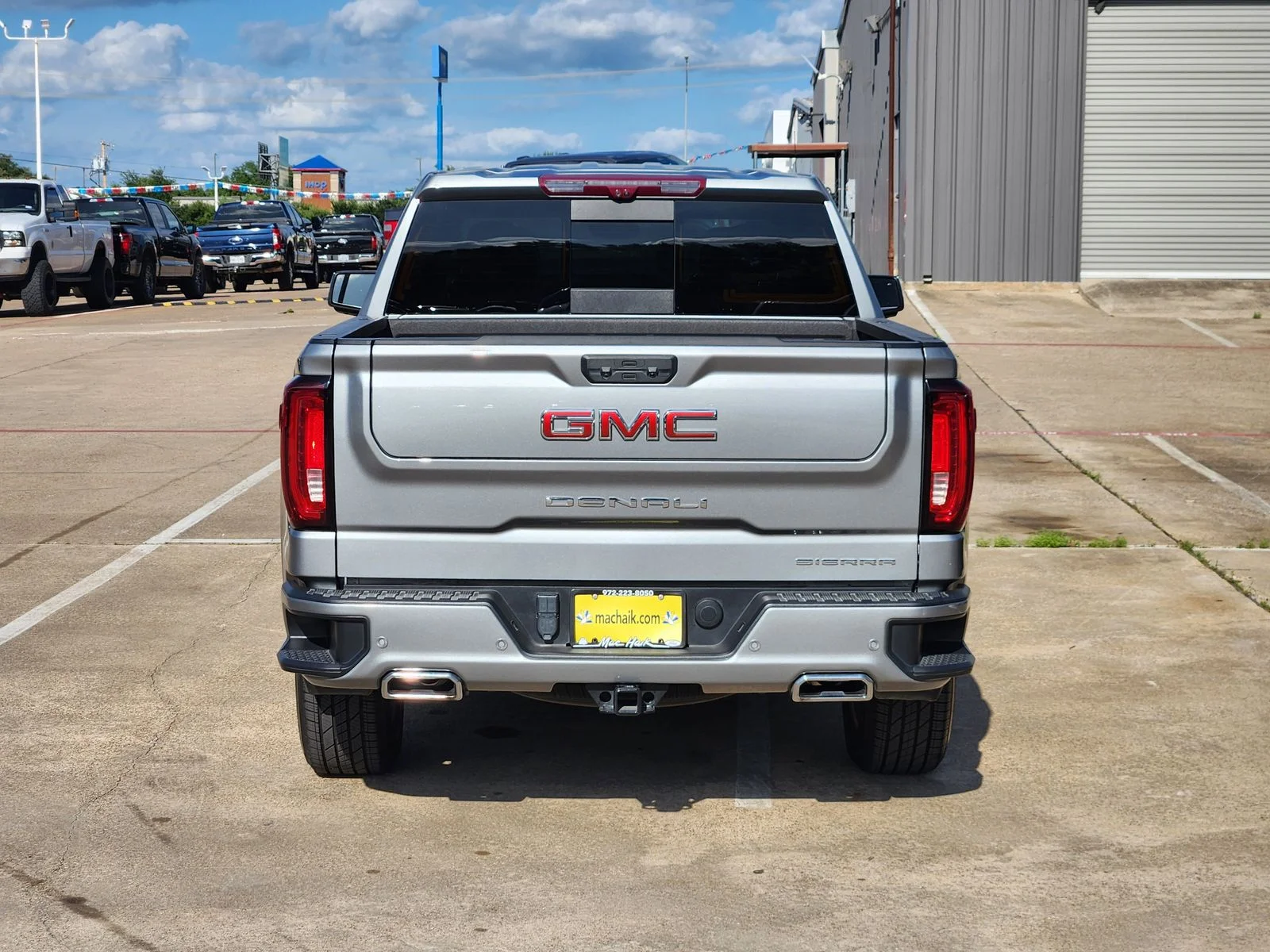 Used 2024 Silver GMC Denali image 5