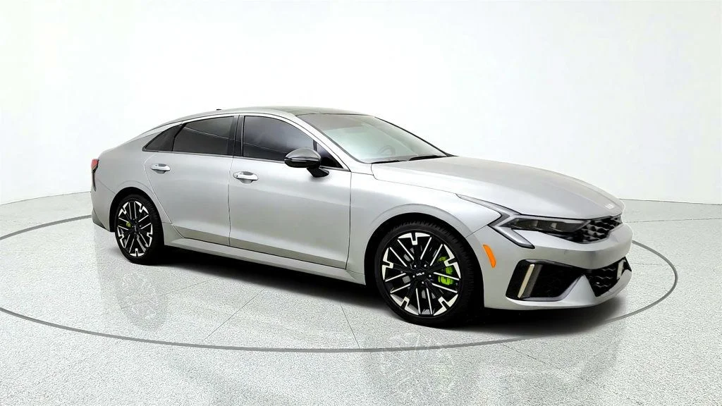 Used 2025 Steel Matte Gray Kia GT DCT FWD image 3