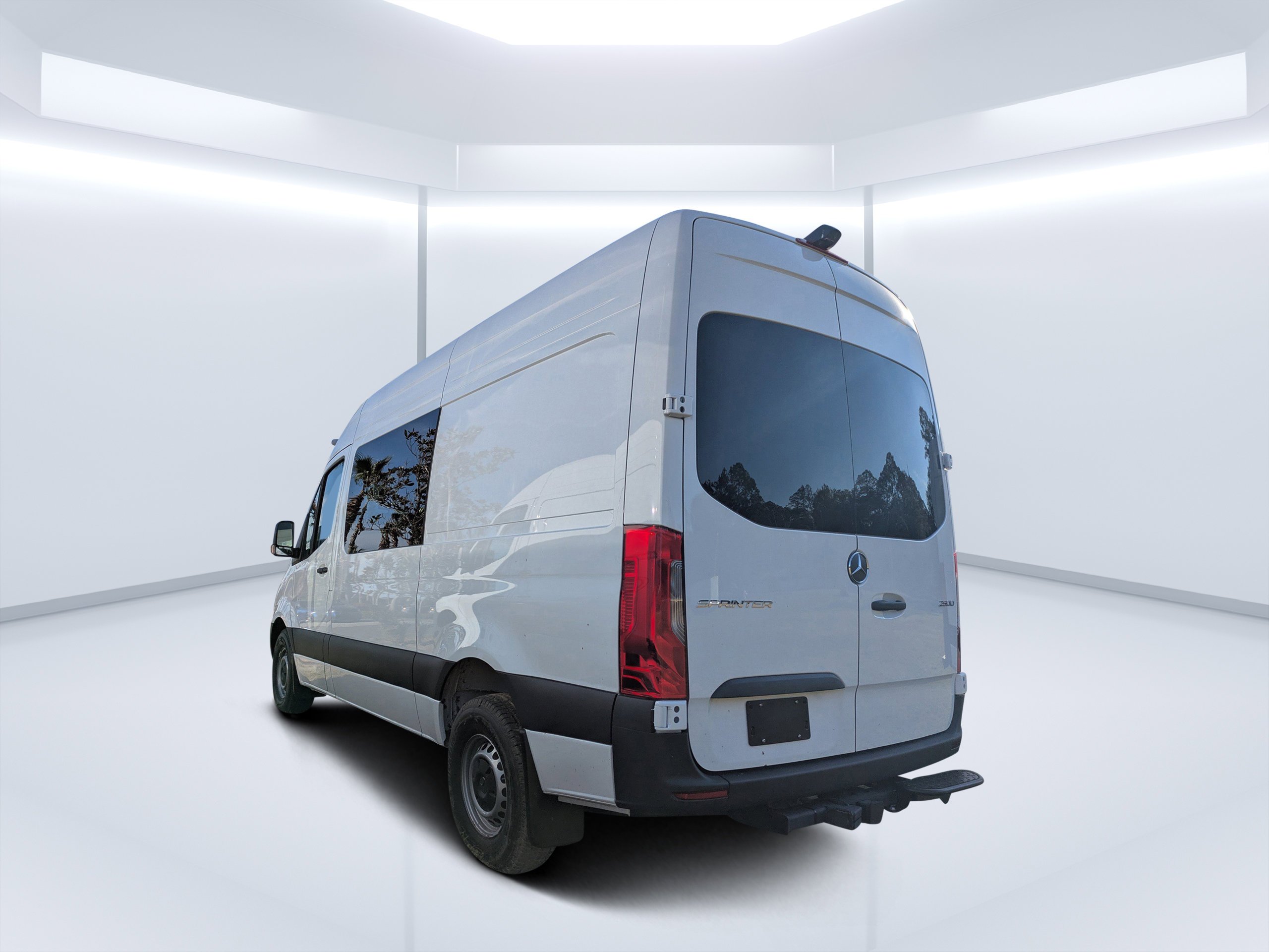 2026 Mercedes-Benz Sprinter Crew Van Base - Photo 34