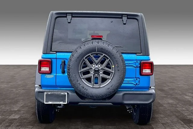 New 2026 Hydro Blue Pearl-Coat Exterior Paint Jeep Sport image 4