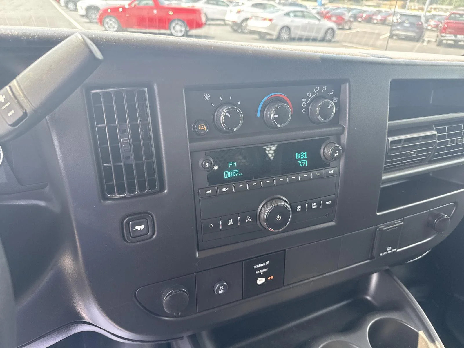 Used 2024 Summit White GMC Work Van image 21