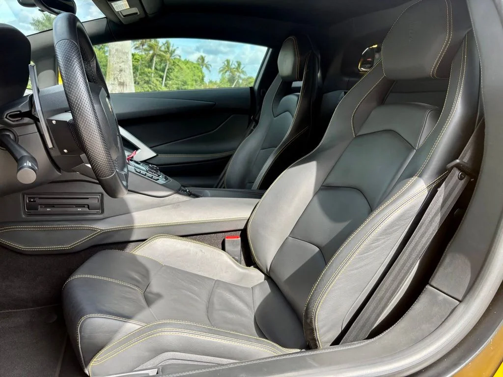 Used 2013 Yellow Lamborghini LP700-4 image 2