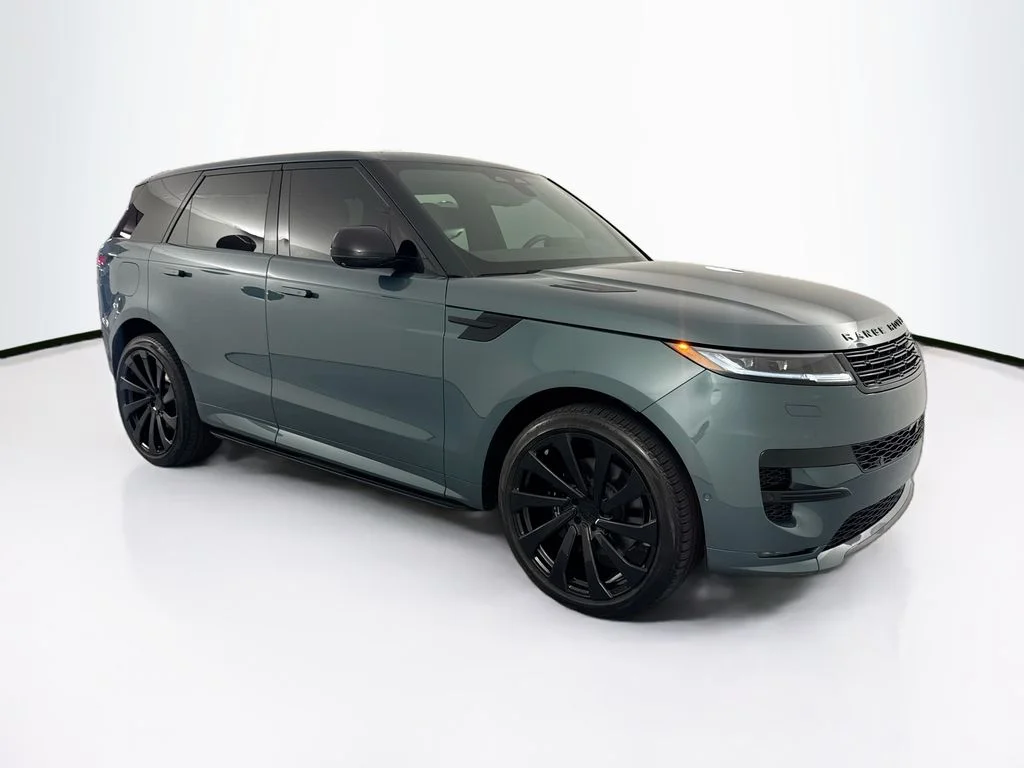 Certified Used 2024 Green Land Rover Dynamic SE image 3