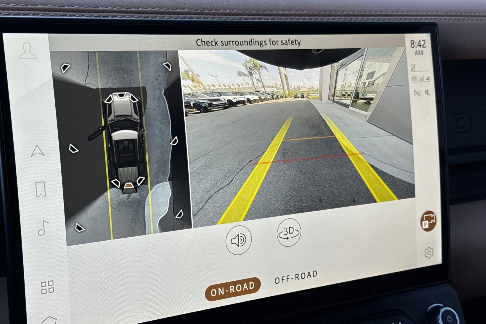 New 2026 Santorini Black Land Rover S image 23