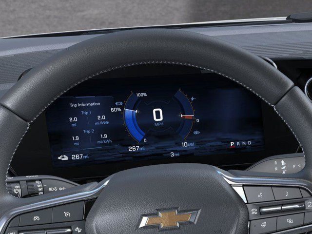 2026 Chevrolet Equinox EV photo 18 of 32