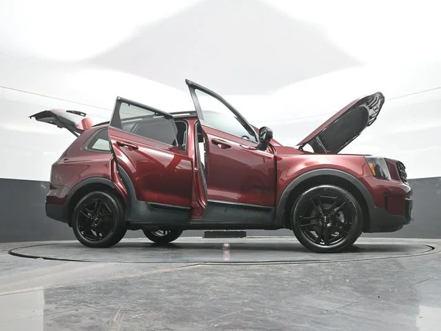 Used 2024 Red Kia EX X-Line image 31