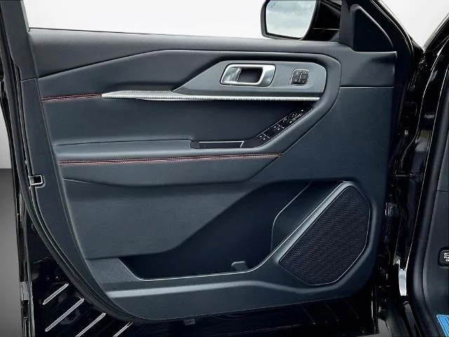 New 2026 Agate Black Metallic Ford ST-Line image 60