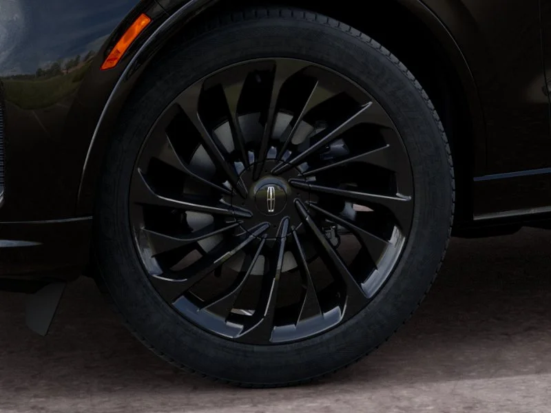 New 2027 Infinite Black Metallic Clearcoat Lincoln Reserve image 19