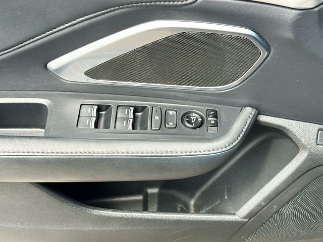 Used 2020  Acura Base image 17