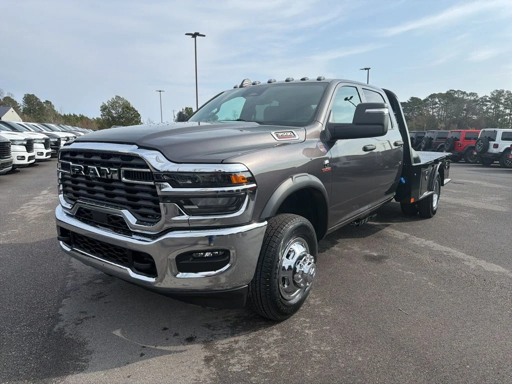 2026 RAM 3500 Tradesman 4X4 Crew Cab's photo