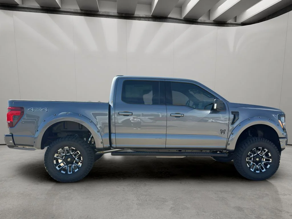 New 2026 Carbonized Gray Metallic Ford XLT image 6