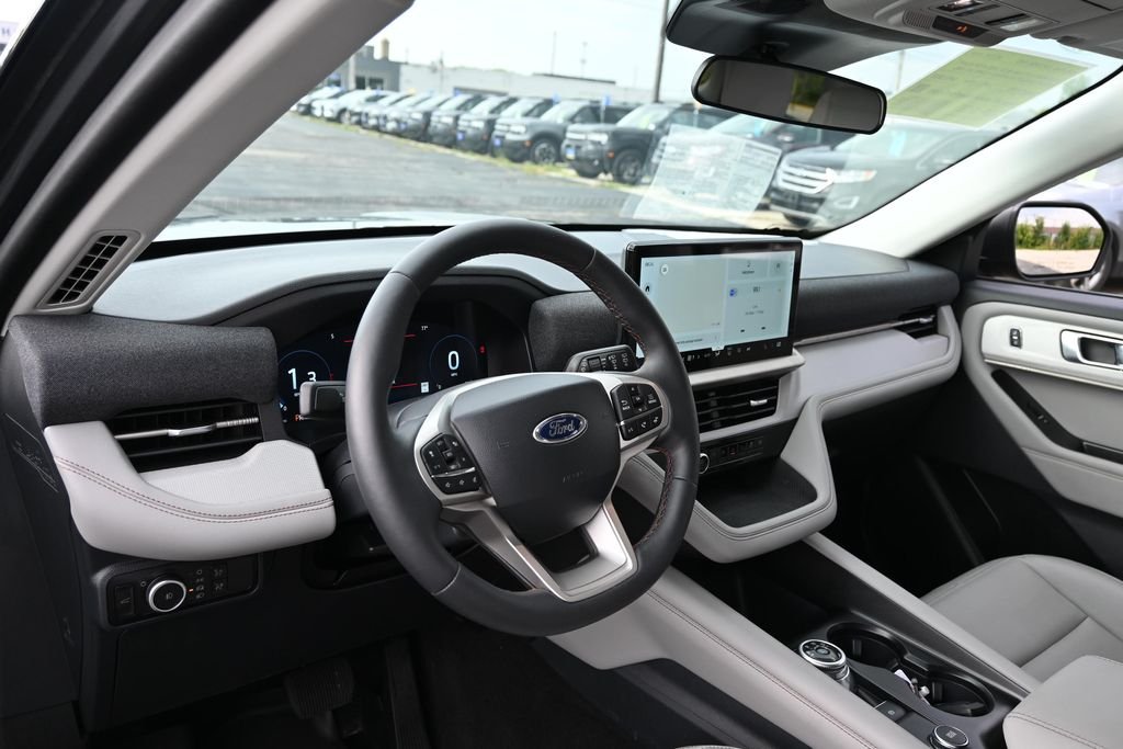 Used 2026 Gray Metallic Ford Active image 20