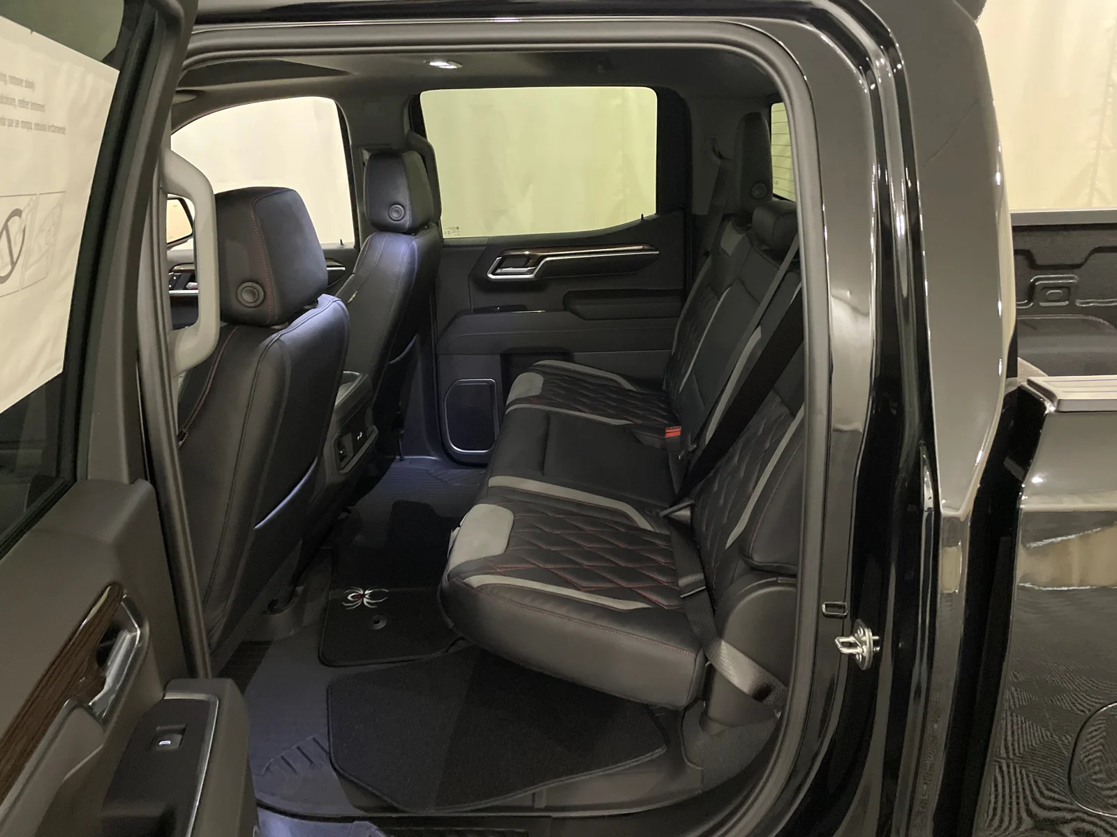 2026 Chevrolet Silverado 1500 RST - Photo 31