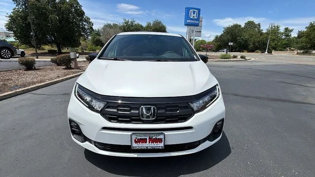 New 2026 White Honda Sport-L image 8