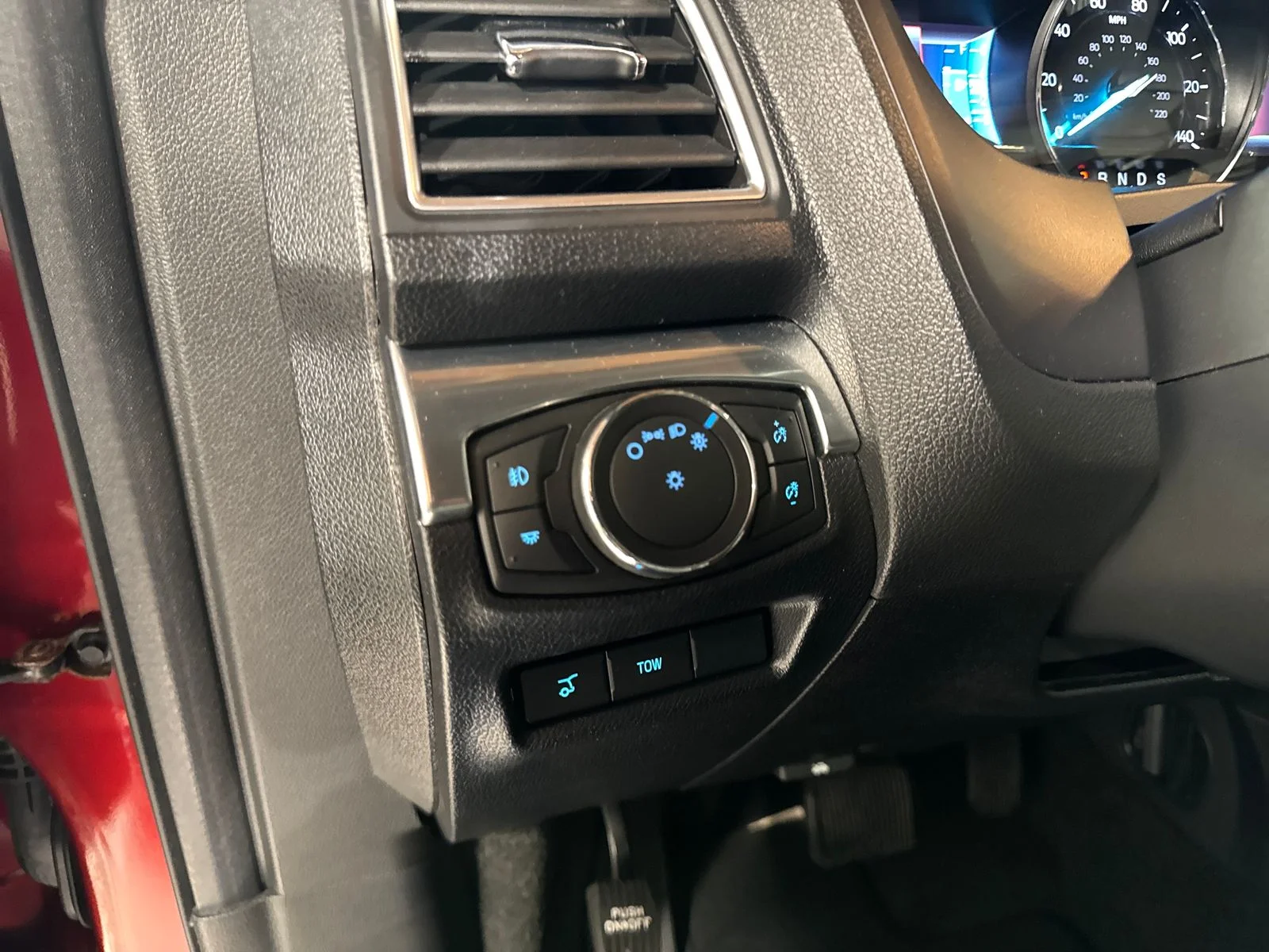 Used 2017 Red Ford Sport image 18