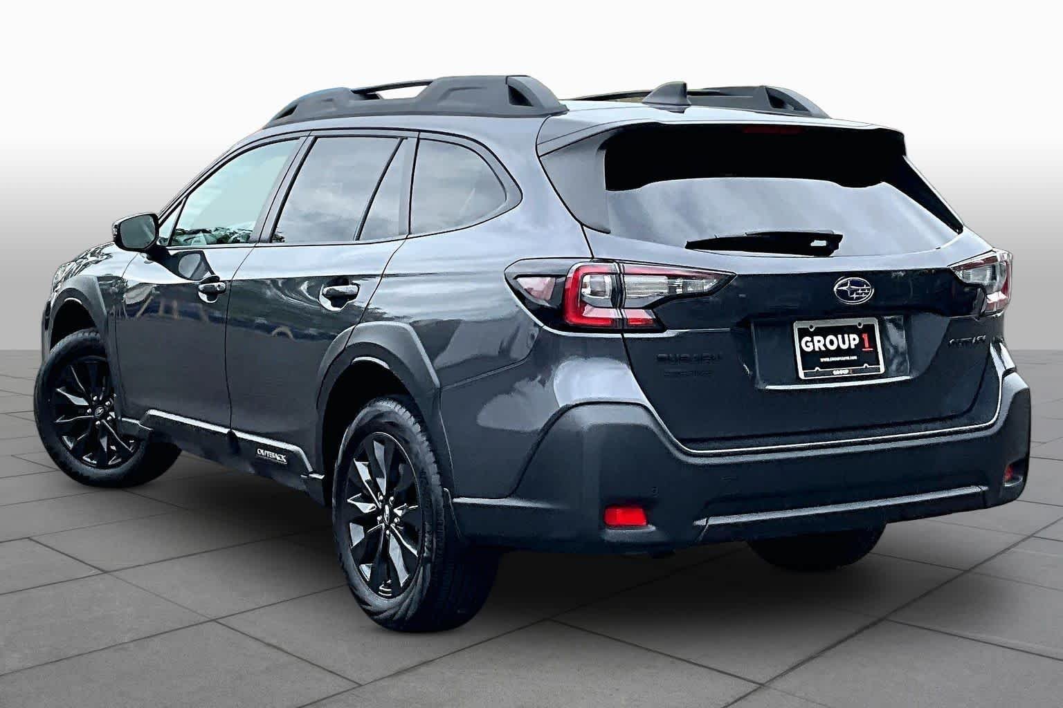 Used 2024 Magnetite Gray Metallic Subaru Onyx Edition image 12