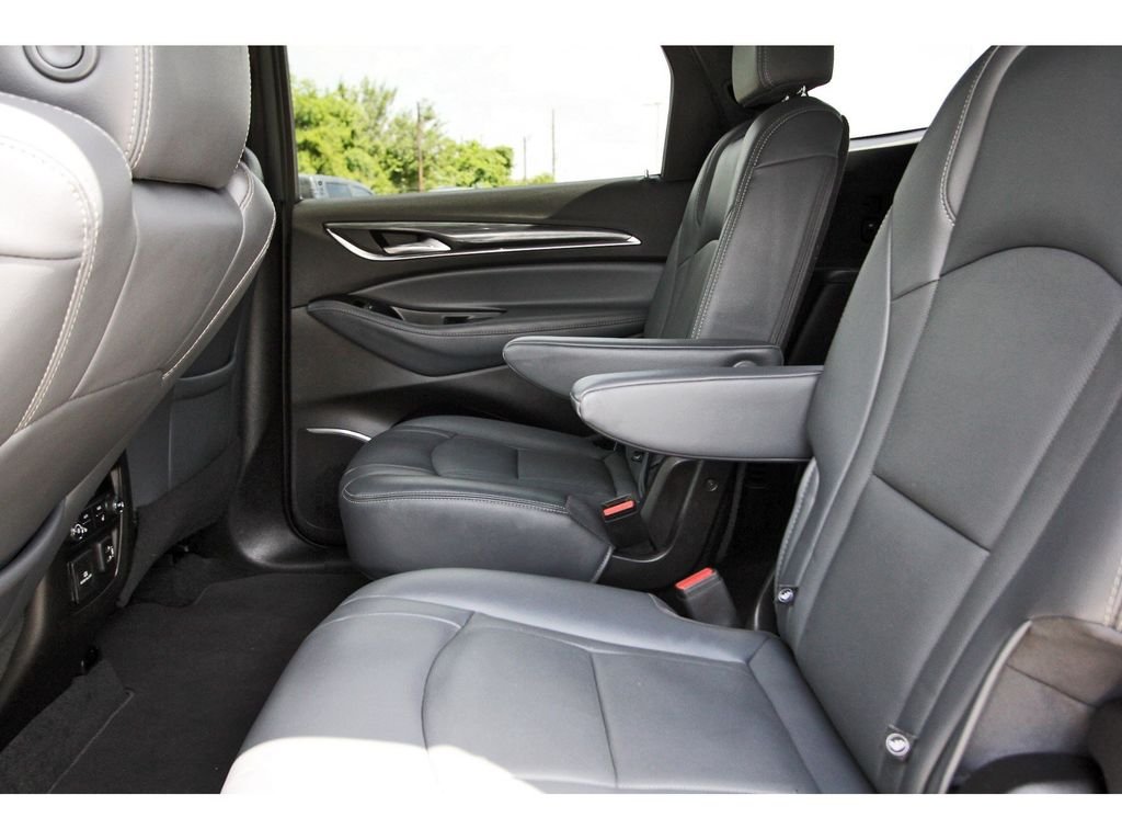 Used 2024 White Buick Premium Group image 24